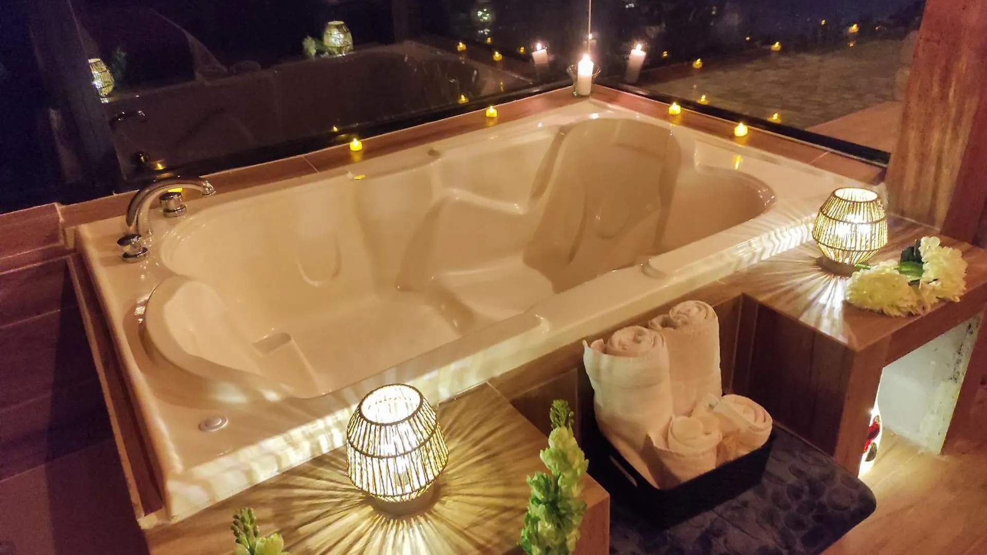 Pumamaki Ecolodge Glamping Quito 0*,  Ecuador
